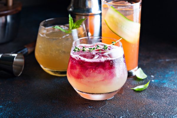 Go Dream COCKTAILS FOR 2- Oplevelsesgaver GASTRONOMY - Hvad siger du til en stilfuld og festlig aften med kæresten eller en af vennerne på en trendy